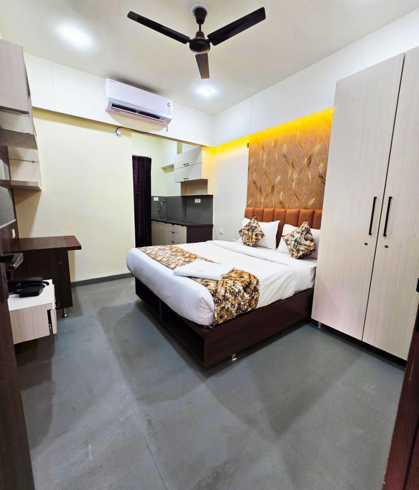 Hotel Nexus إندور المظهر الخارجي الصورة
